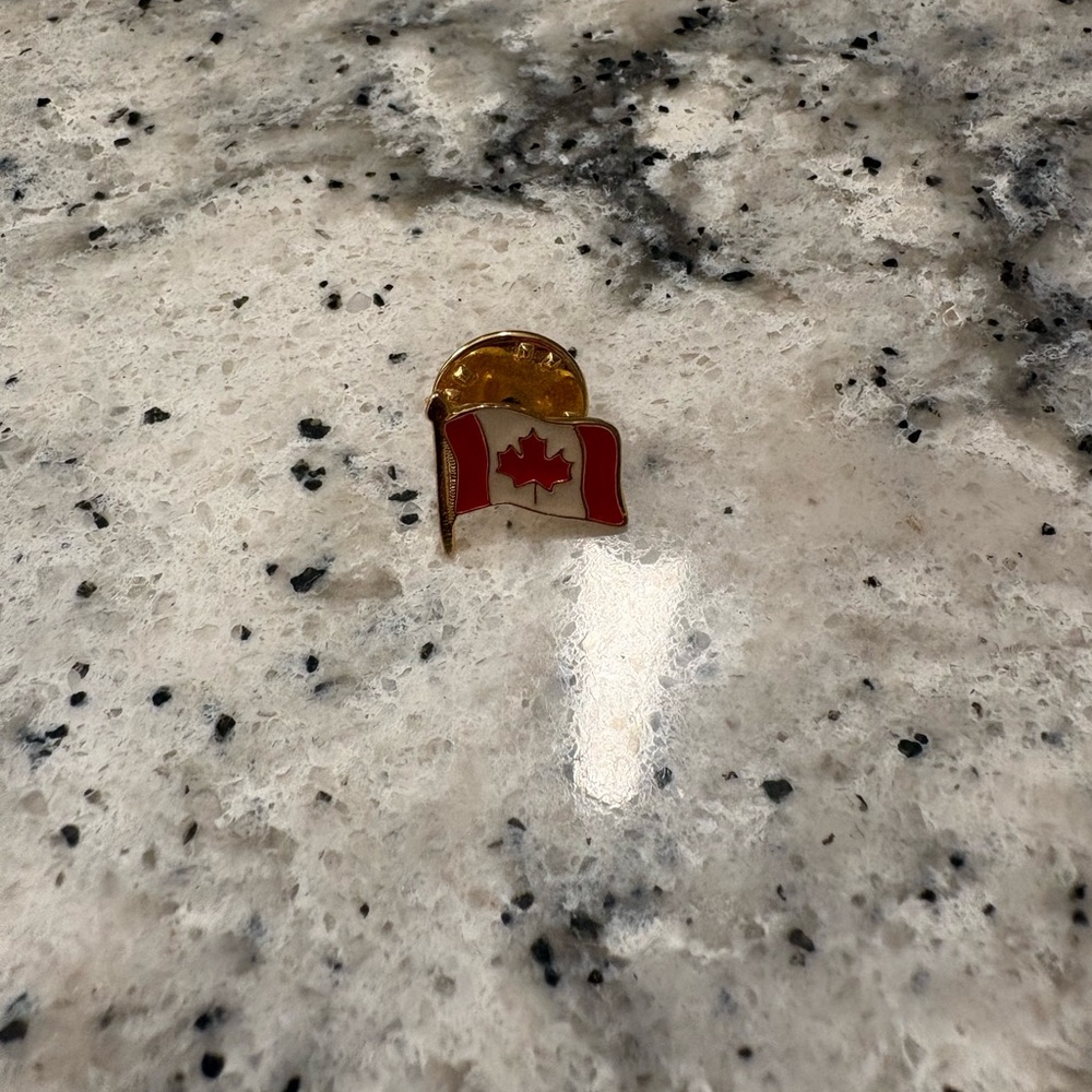 Canadian Flag Lapel Pin